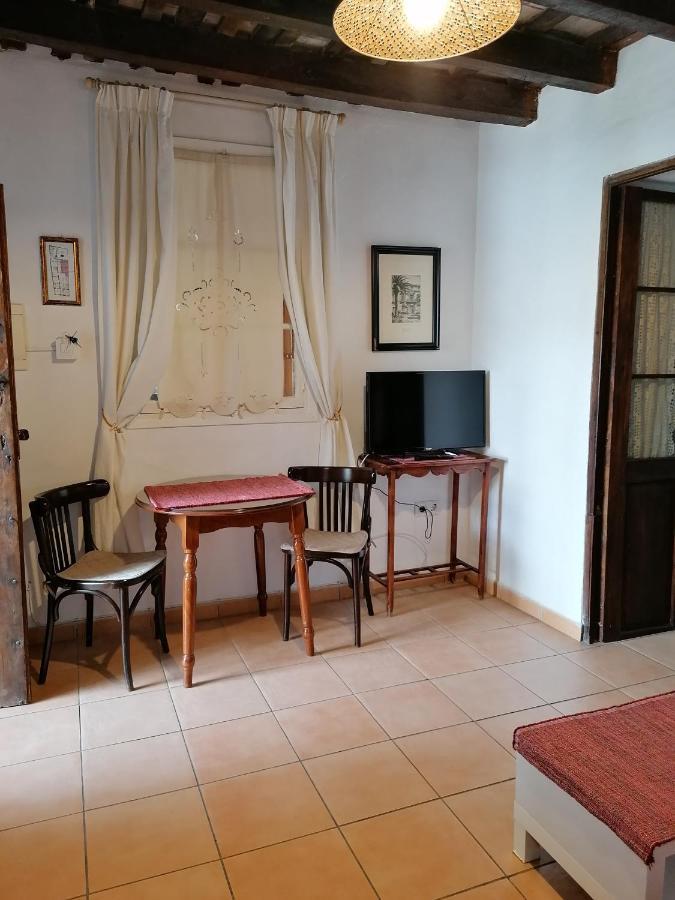 Apartamentos El Patio Andaluz Херес-де-ла-Фронтера Экстерьер фото