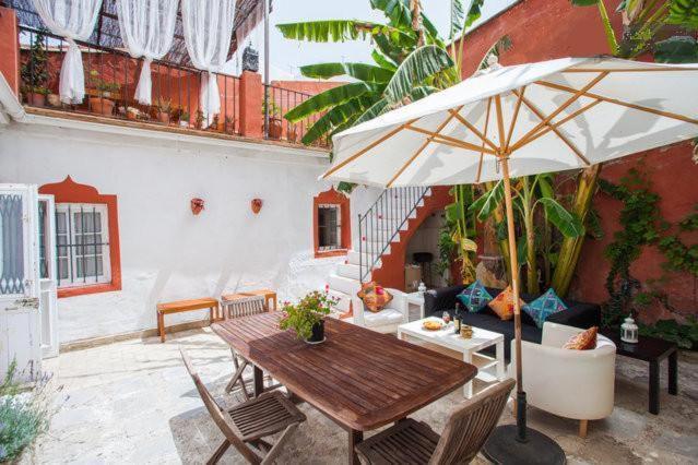Apartamentos El Patio Andaluz Херес-де-ла-Фронтера Экстерьер фото