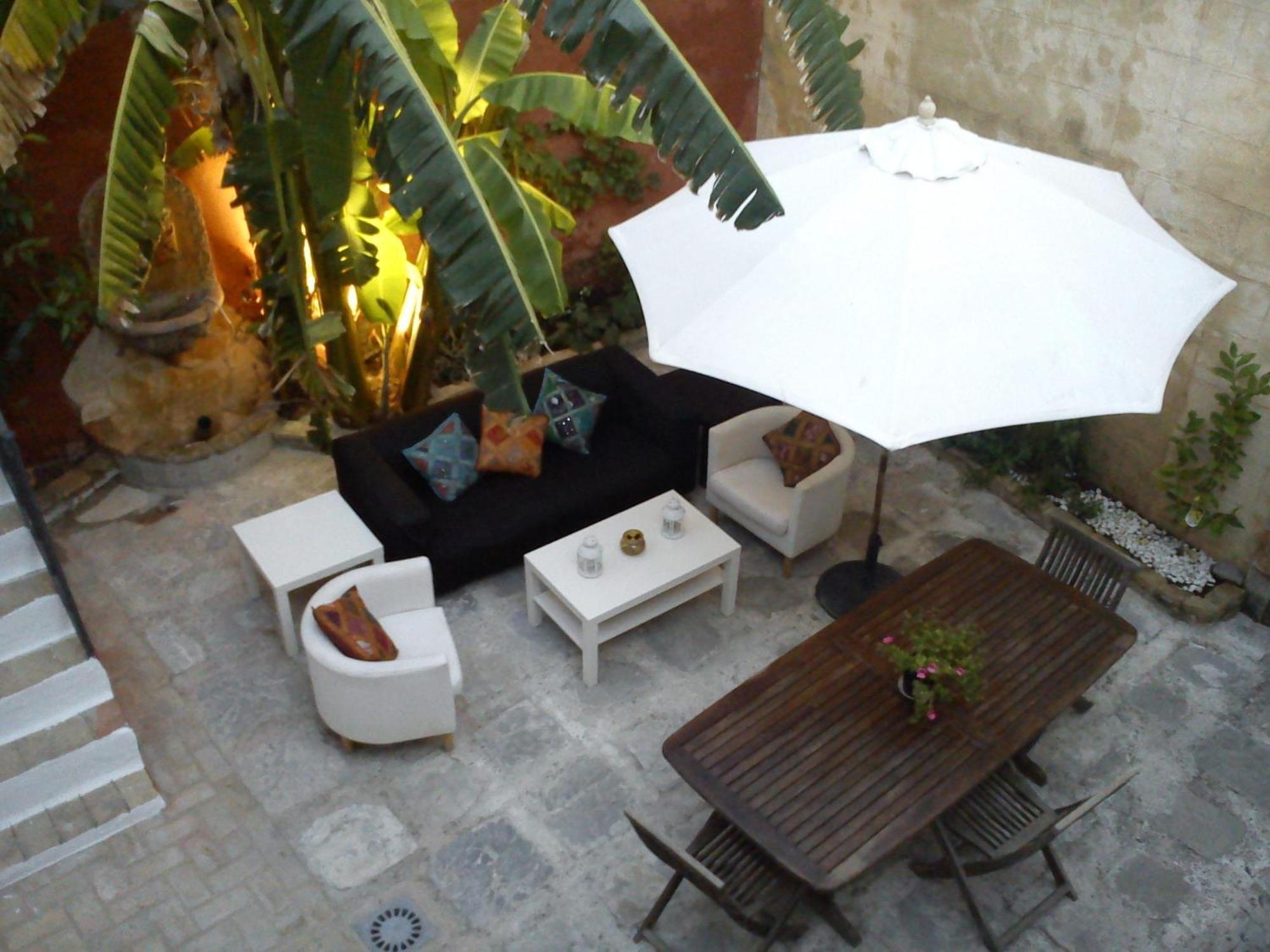 Apartamentos El Patio Andaluz Херес-де-ла-Фронтера Экстерьер фото