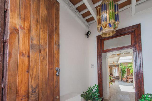 Apartamentos El Patio Andaluz Херес-де-ла-Фронтера Экстерьер фото